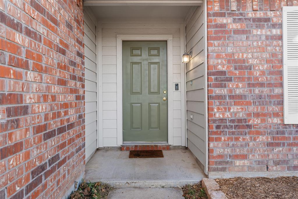 1401 Pheasant Drive