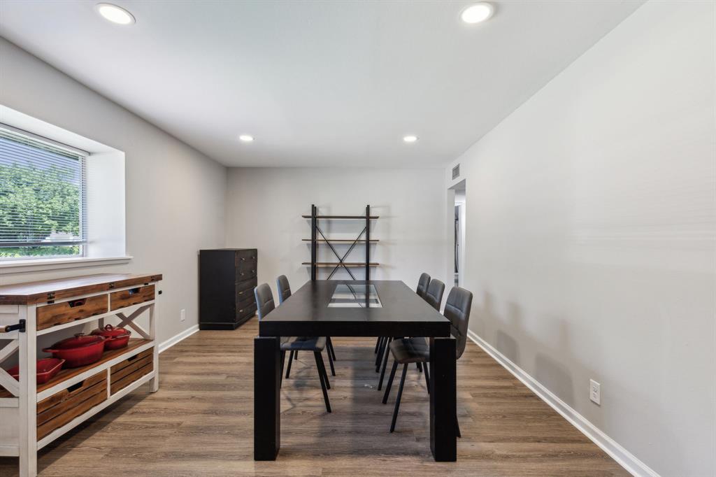 2312 Valleywood Drive