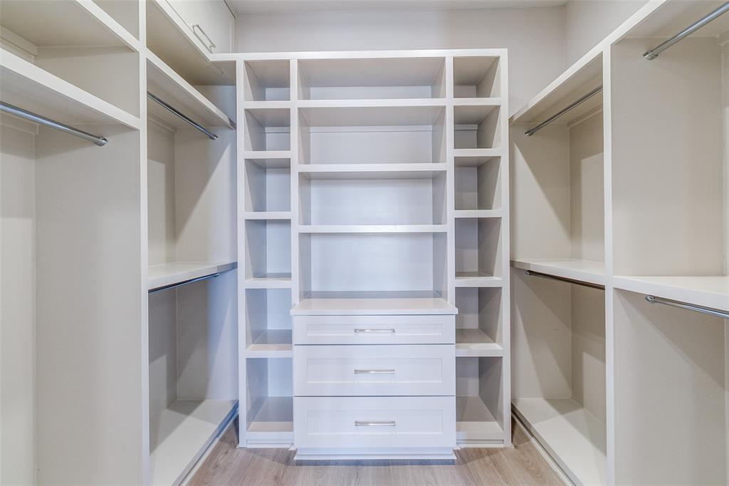 Mansfield R A - Residential