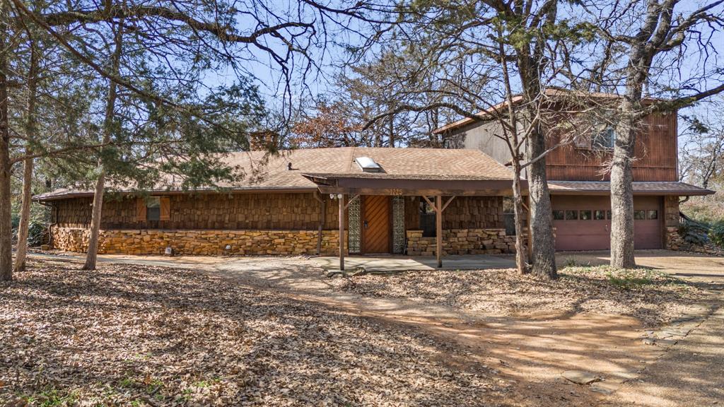 1225 Murrell Road