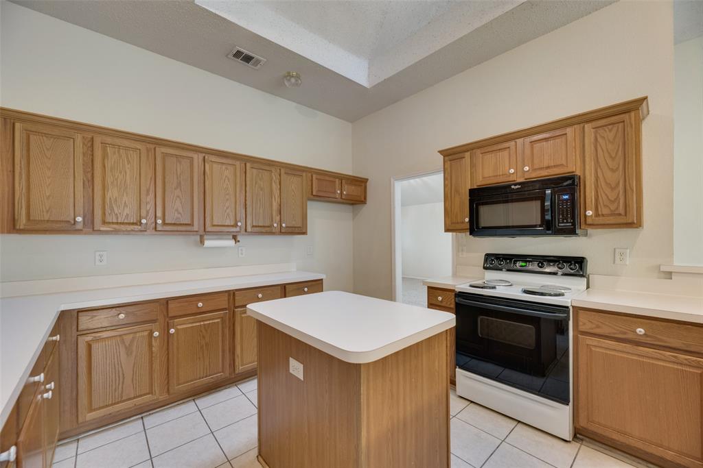 Bradford Park Ph 03 - Residential Lease