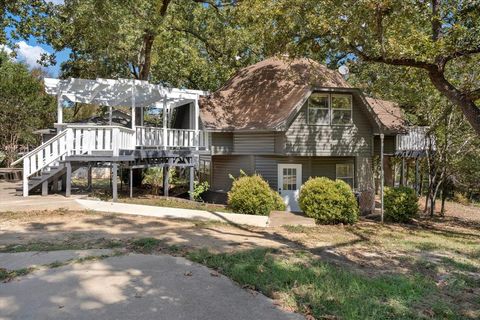 A home in Malakoff