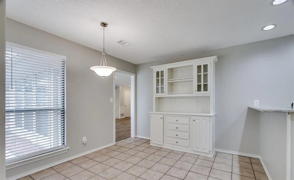 Dallas, Texas 75287, United States, 6 Bedrooms Bedrooms, ,4 BathroomsBathrooms,Residential,Active,233306