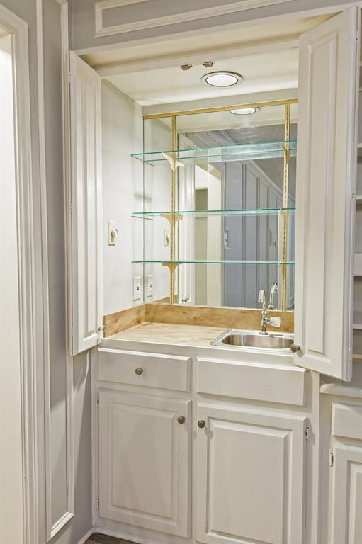 Dallas, Texas 75287, United States, 6 Bedrooms Bedrooms, ,4 BathroomsBathrooms,Residential,Active,233306