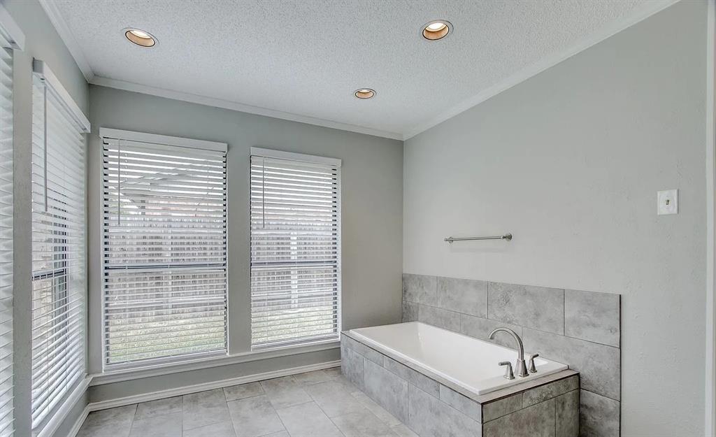 Dallas, Texas 75287, United States, 6 Bedrooms Bedrooms, ,4 BathroomsBathrooms,Residential,Active,233306