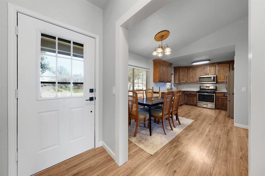7318 Delta Drive