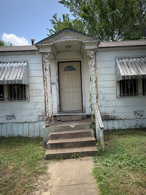 1816 Gurley Ave
