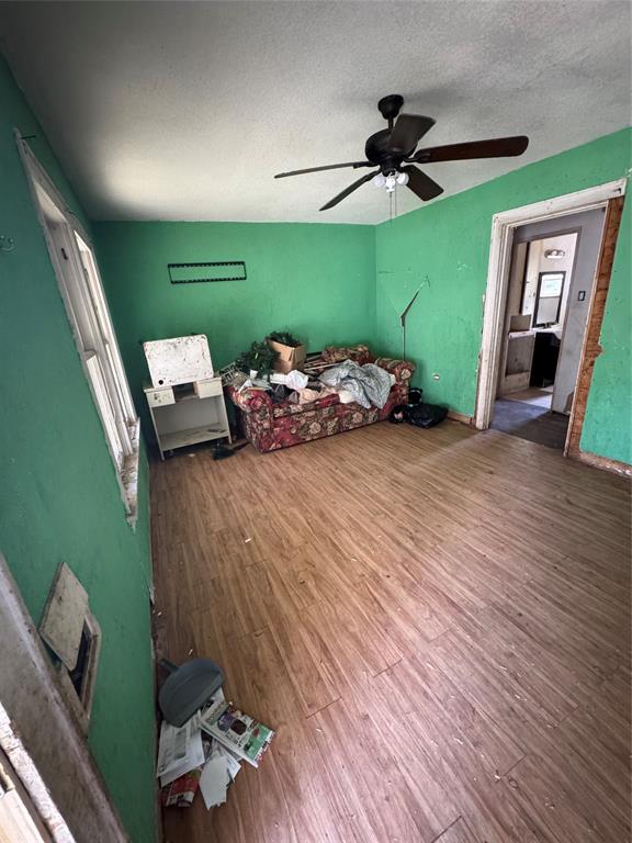 1816 Gurley Ave