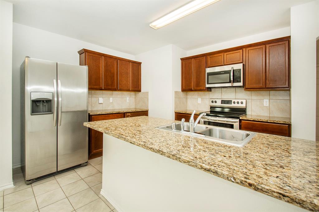 2270 Tombstone Drive