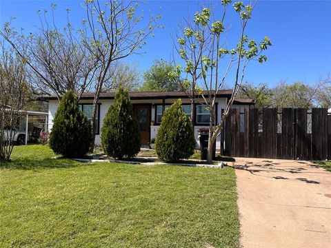 2408 Cass Street Fort Worth TX 76112