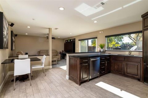 Tiny photo for 4100 Foxmoor Court, Arlington, TX 76016 (MLS # 21197491)