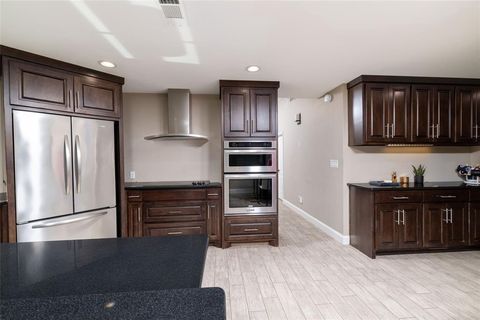 Tiny photo for 4100 Foxmoor Court, Arlington, TX 76016 (MLS # 21197491)