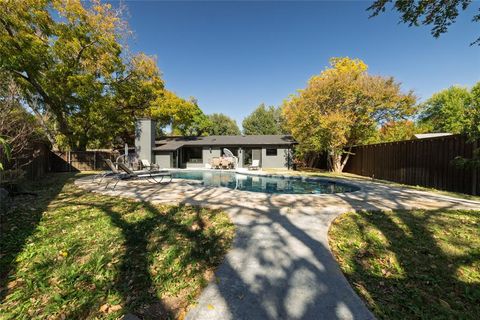 Tiny photo for 4100 Foxmoor Court, Arlington, TX 76016 (MLS # 21197491)