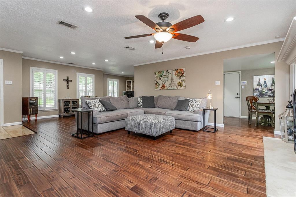 3140 La Kenta Circle