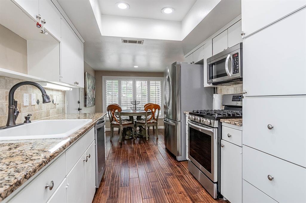 3140 La Kenta Circle