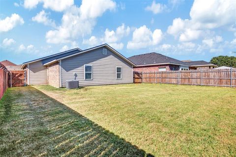 Tiny photo for 7959 Fairgrounds Lane, Fort Worth, TX 76140 (MLS # 21097254)