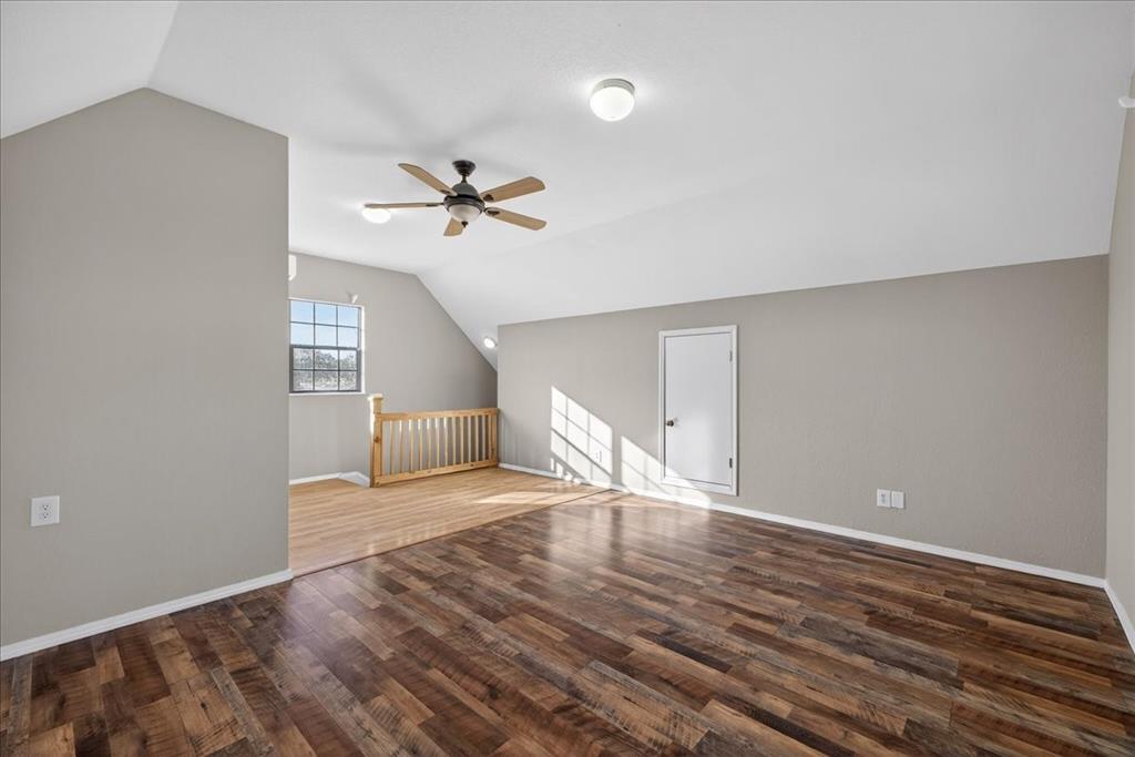 The Oak Of Glen Rose - Residential