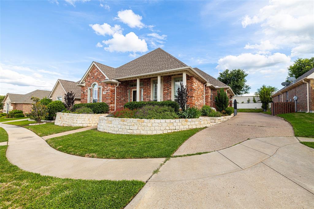 4920 Ridge Circle