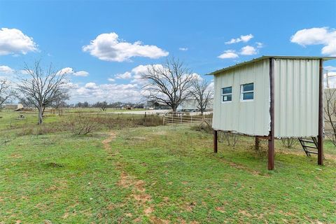 A home in Granbury