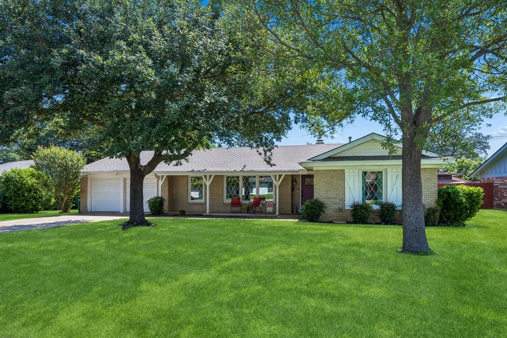 901 Raintree Road
