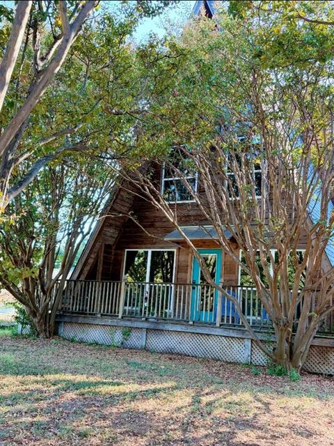 613 Mustang Trail Granbury TX 76049