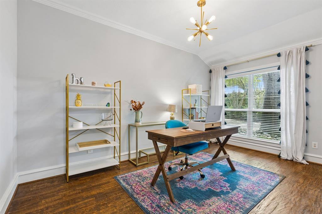 6879 Mossvine Circle