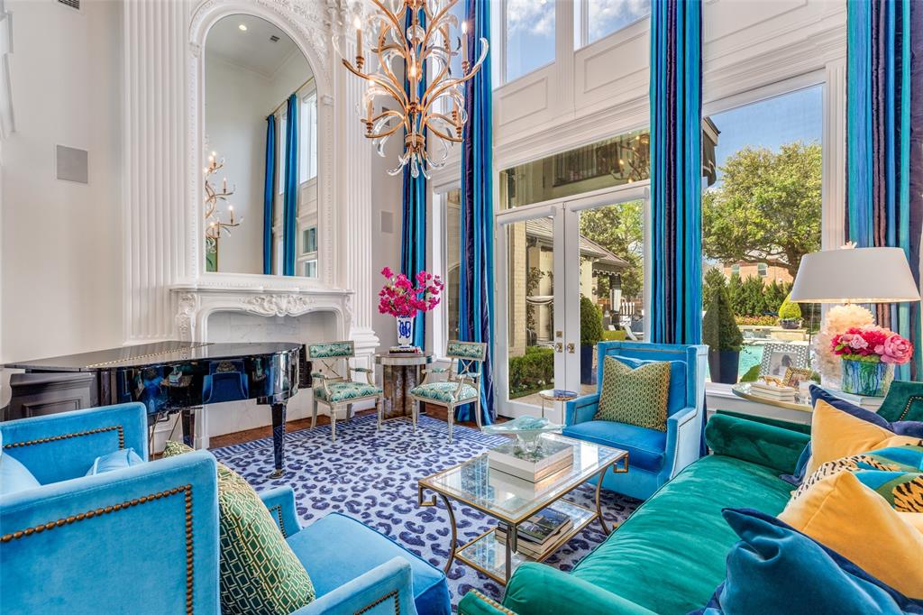 6264 Chamberlyne Drive