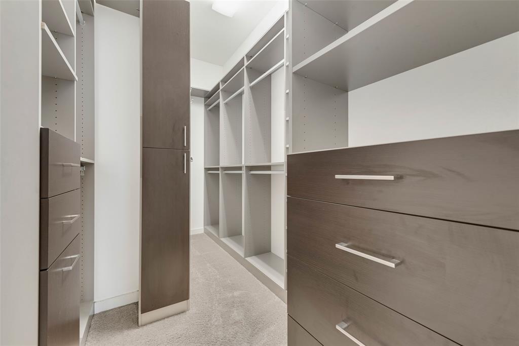 Ross Ave Brownstones - Residential