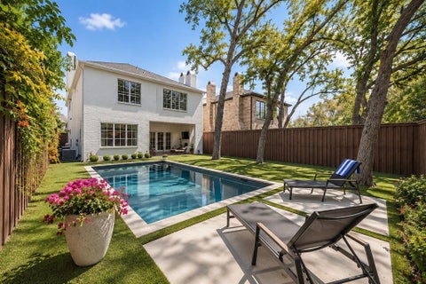 Tiny photo for 1805 Loving Avenue, Dallas, TX 75214 (MLS # 21396094)