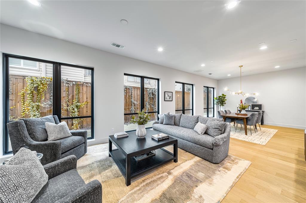 3601 Routh Street 1B