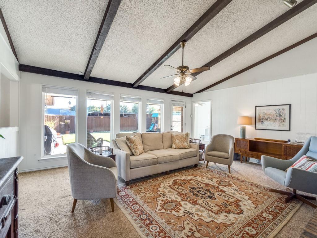 1724 Scottsdale Drive