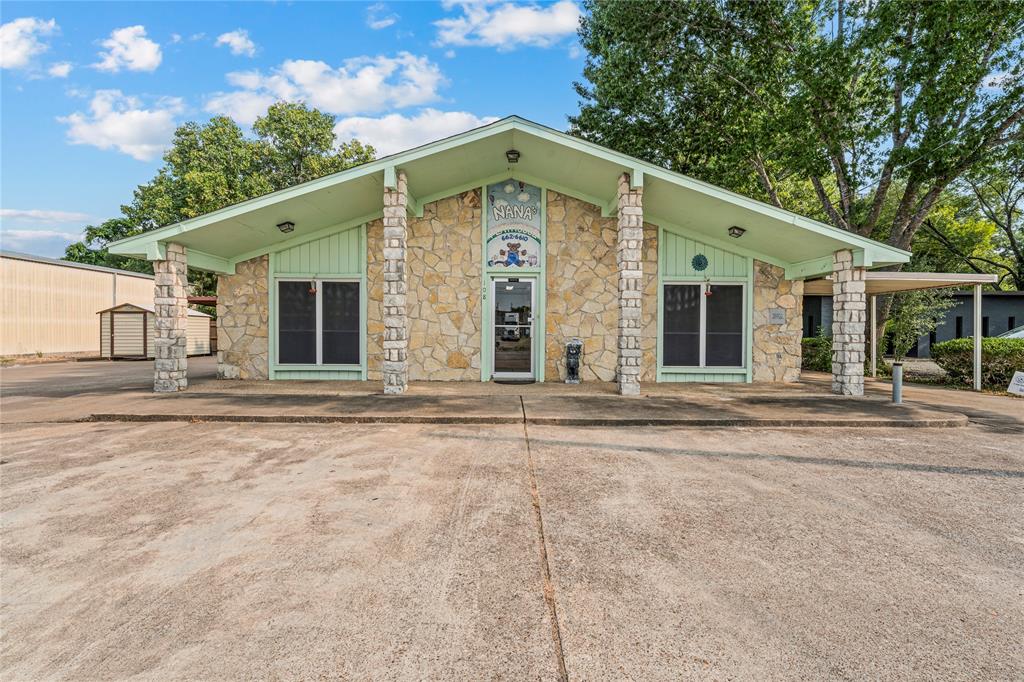 108 Deanna Drive