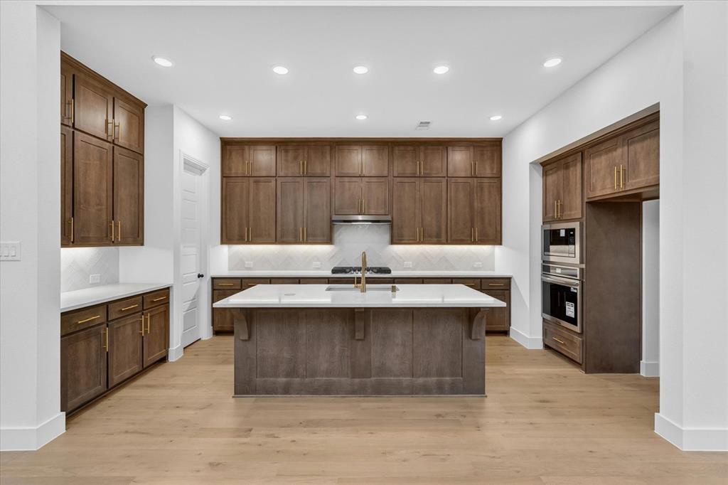4303 Silver Spur Court