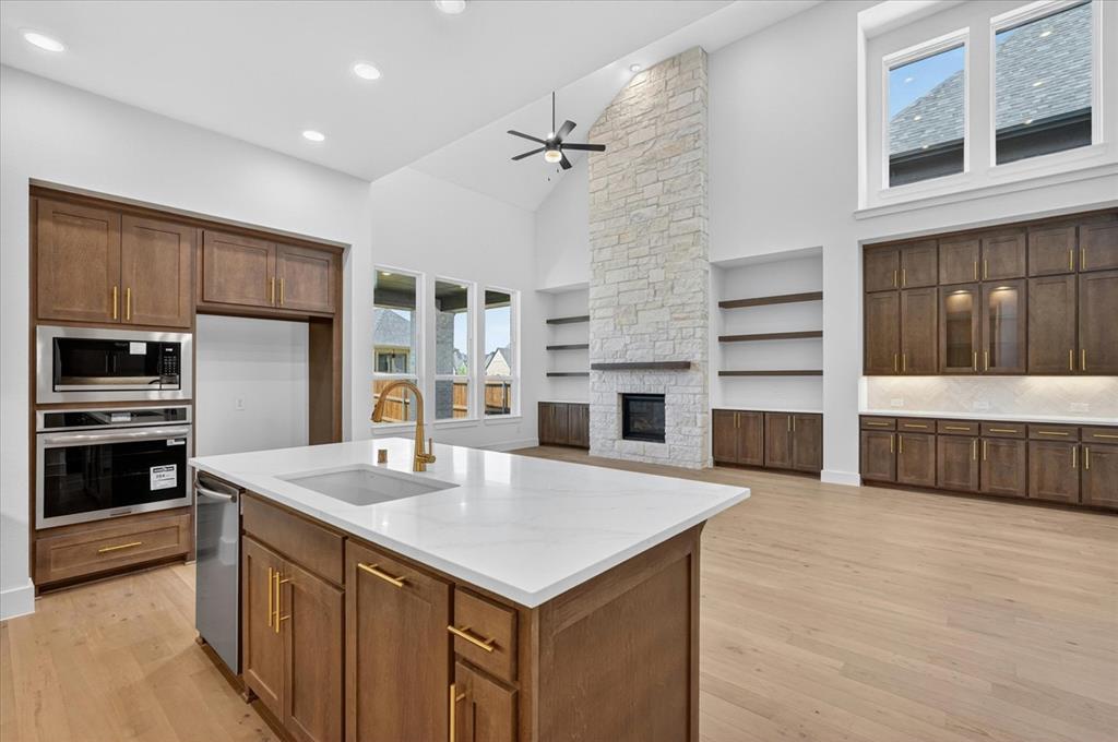 4303 Silver Spur Court