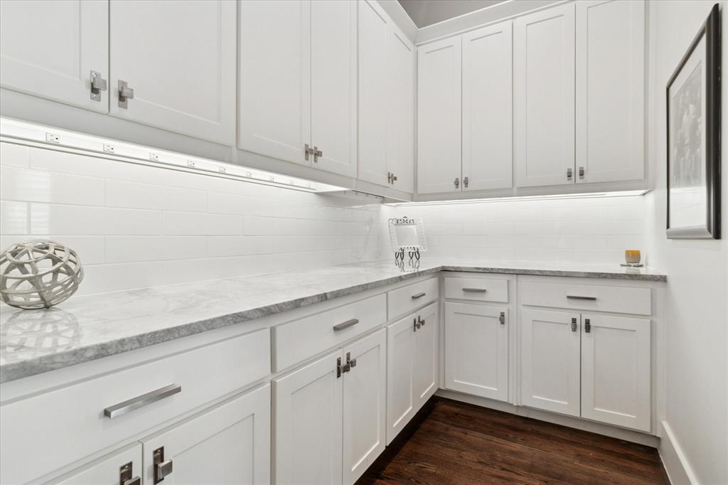 Crestway Forest Estates - Residential