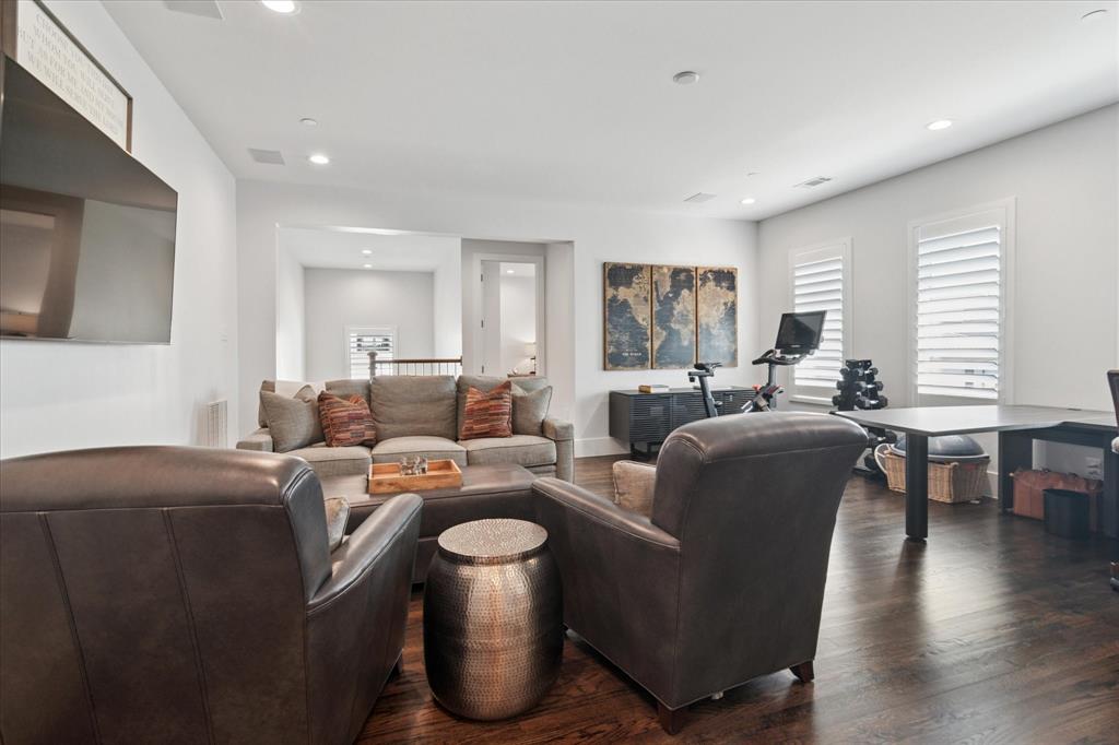 Crestway Forest Estates - Residential