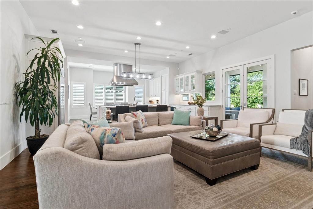 Crestway Forest Estates - Residential