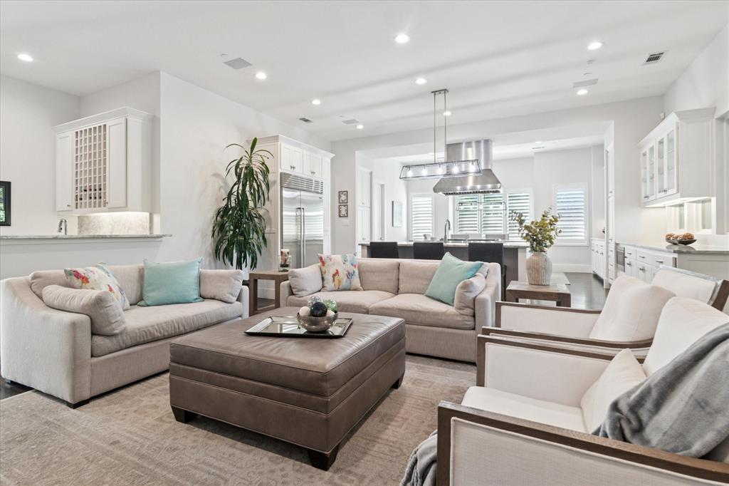 Crestway Forest Estates - Residential