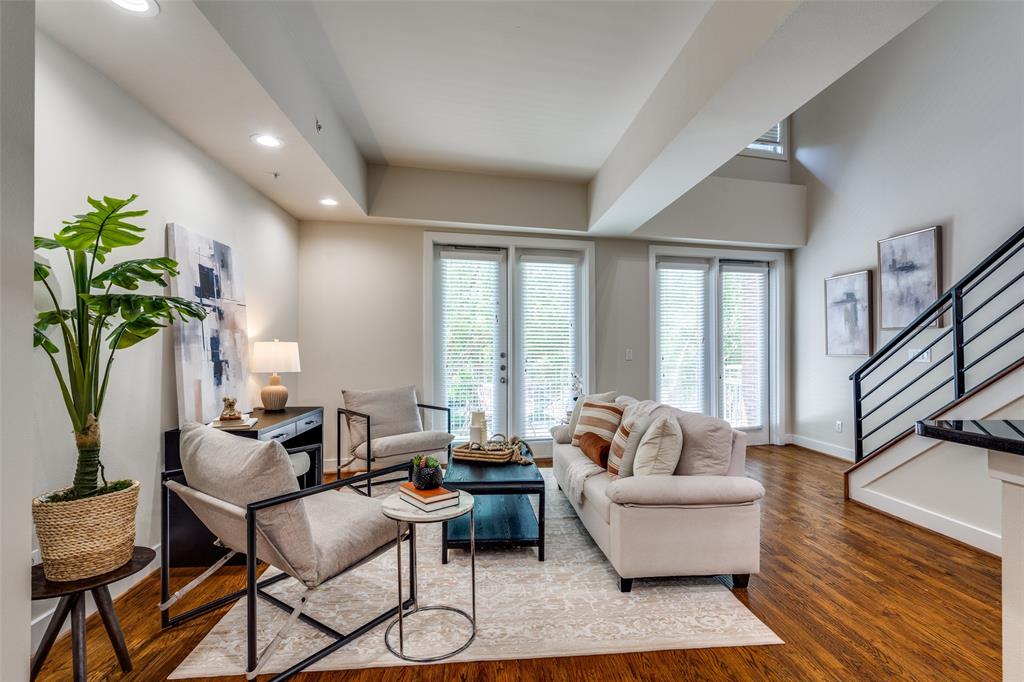 5055 Addison Circle 420