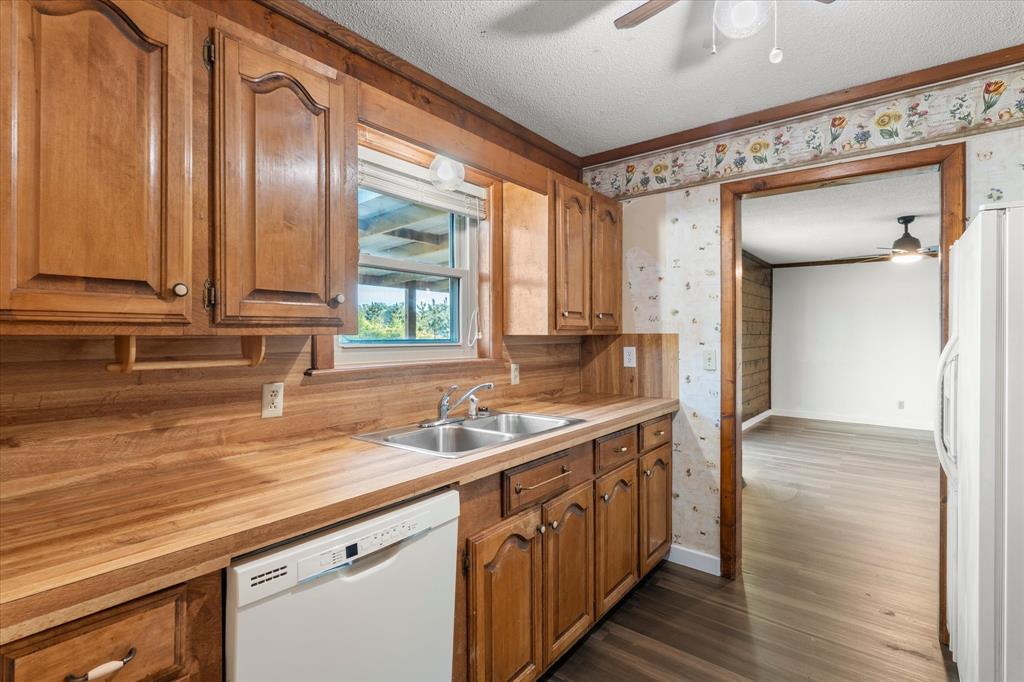hwy 71 - Residential
