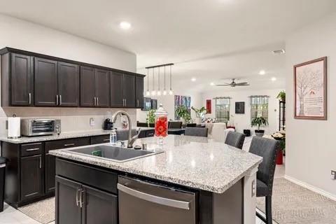 905 Decker Drive