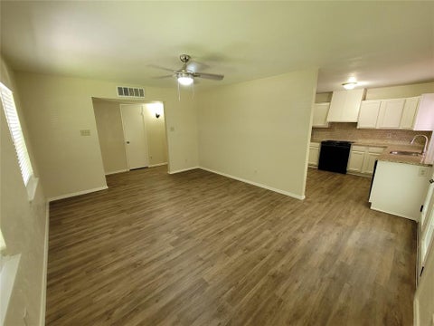 Photo of 2626 Dove Meadow Drive, Garland, TX 75043 (MLS # 21408813)