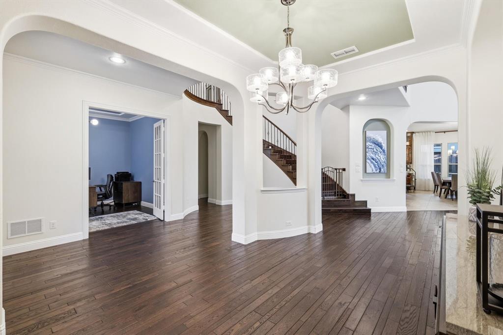 13466 Allenwood Avenue