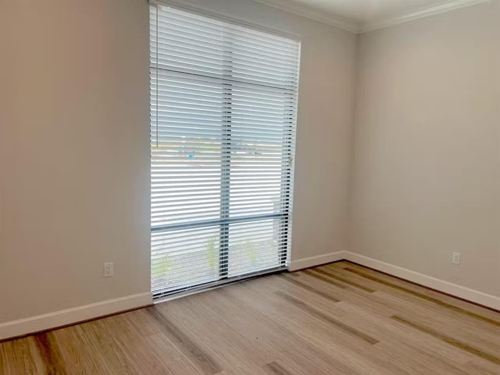 S13777 - Commercial Lease