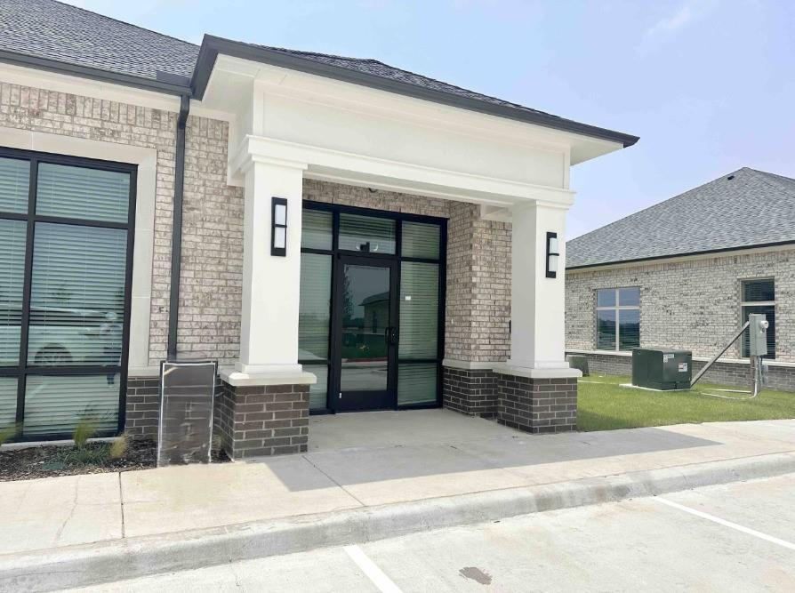 3801 N Central Expressway 103