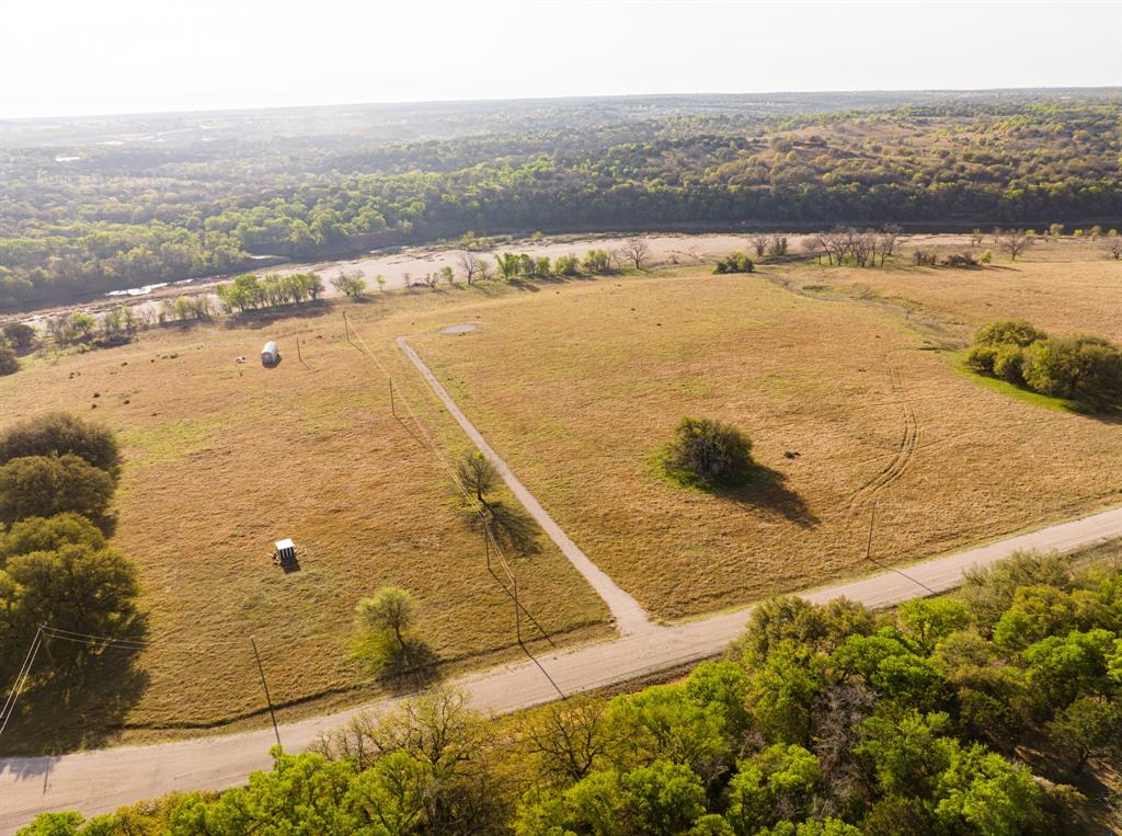 138 RIVER SHOALS Road