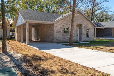 A home in West Tawakoni