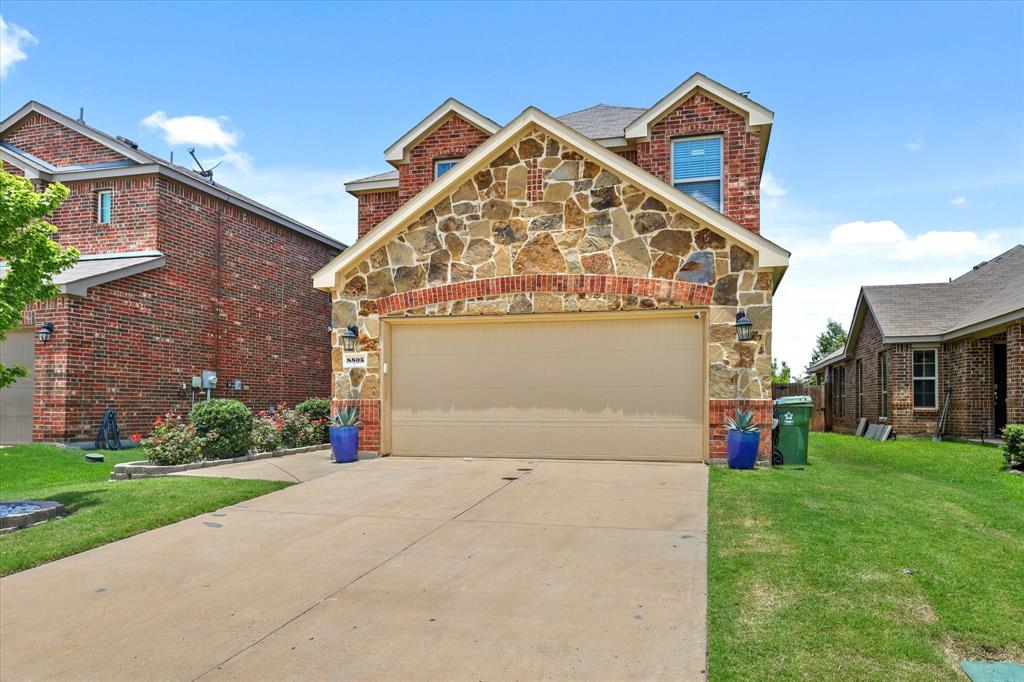 8805 Deadwood Lane