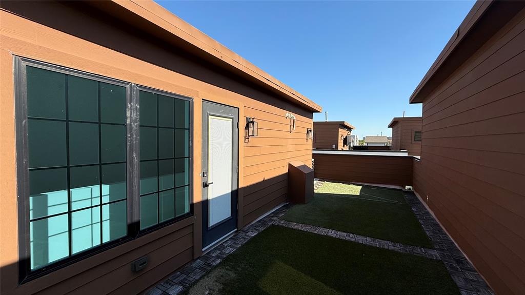 1910 Condos - Residential Lease