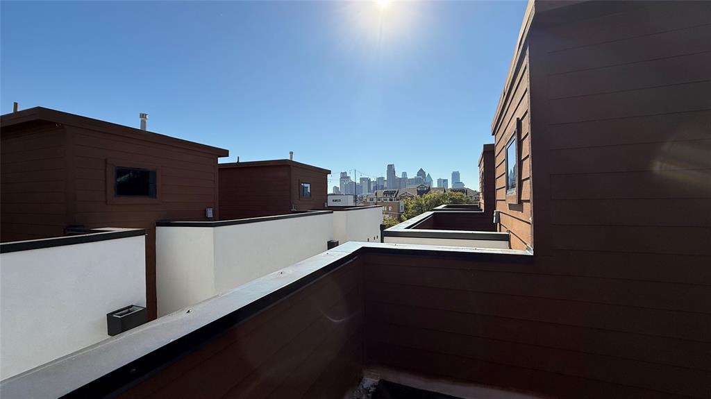 1910 Condos - Residential Lease